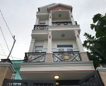 Bán Nhà Hóc Môn giá rẻ 4x25m Sổ hồng 2021 gần chợ Đại Hải